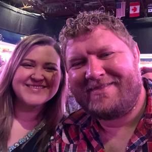 Meet your Posher, Kara